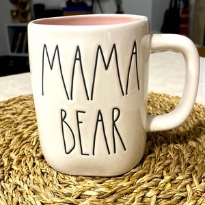 Rae Dunn MAMA BEAR 20oz mug.